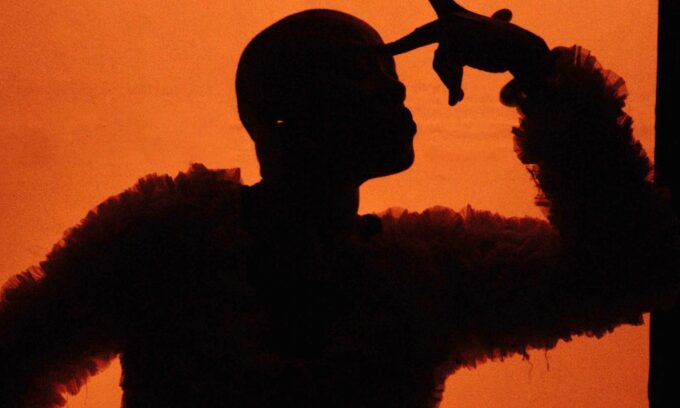 LIMBO — Suzanne Degennaro / L&rsquo;EFFET MÈRE – Carmel Loanga